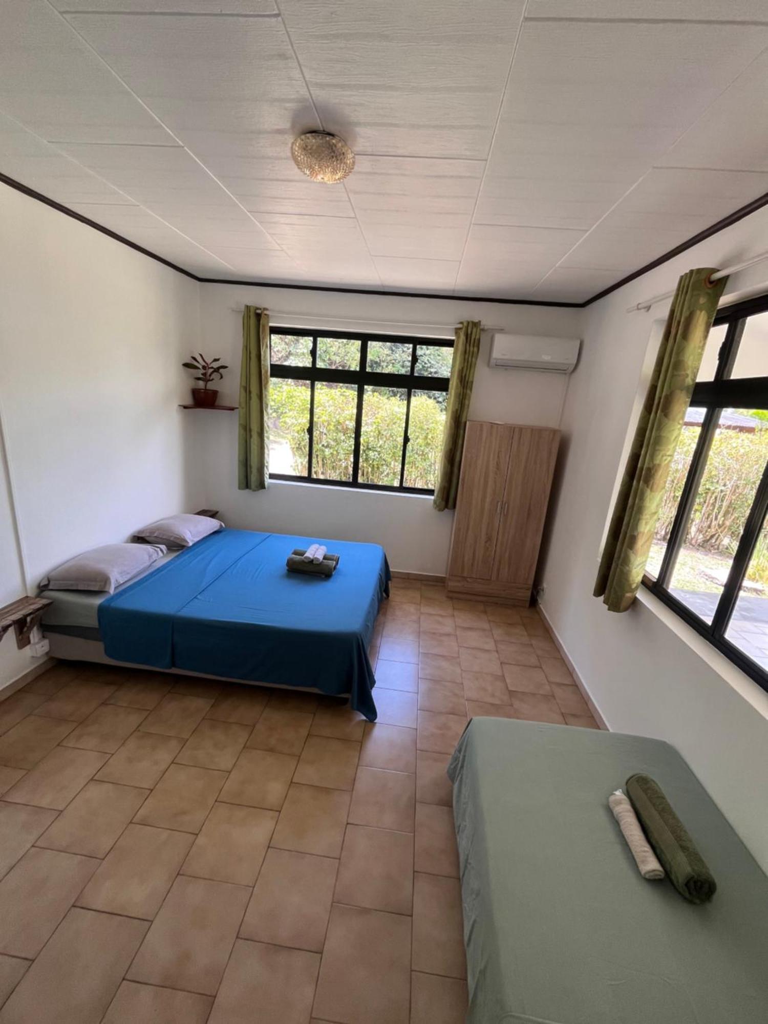 Tiki Lodge Hiva Oa Atuona Bagian luar foto