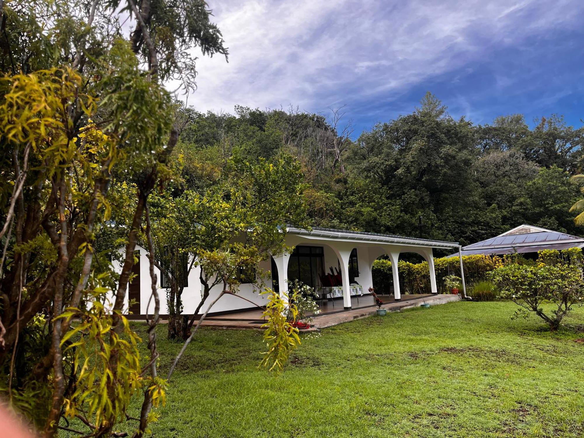 Tiki Lodge Hiva Oa Atuona Bagian luar foto